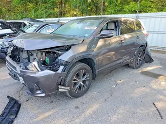 2018 Toyota Highlander 5TDBZRFH9JS898015 Lot 49099546