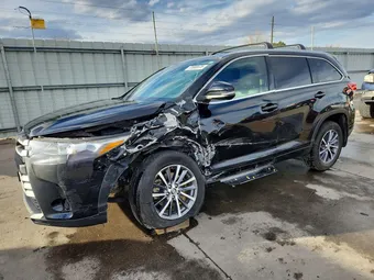 2018 Toyota Highlander 5TDJZRFH9JS820927 Lot 77695575