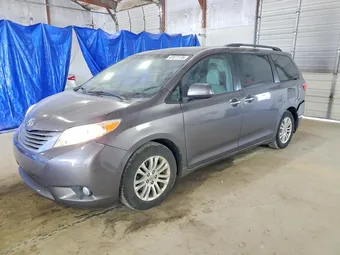 2015 Toyota Sienna 5TDYK3DC4FS601310 Lot 42071176