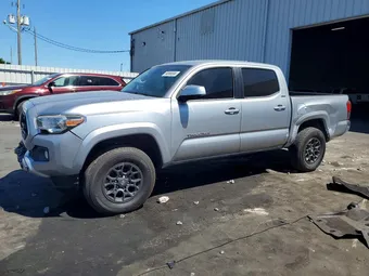 2018 Toyota Tacoma 5TFAZ5CN8JX071101 Lot 50995596