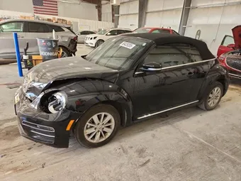 2019 Volkswagen Beetle 3VW5DAAT8KM500199