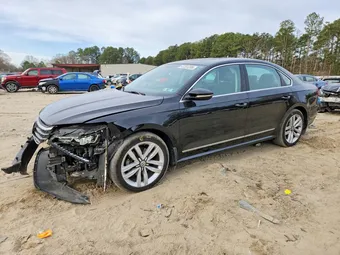 2016 Volkswagen Passat 1VWCT7A39GC064629