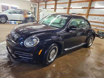 2018 Volkswagen Beetle 3VWFD7ATXJM706002