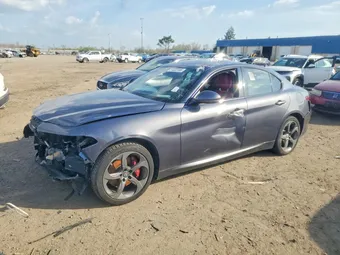 2017 Alfa Romeo ZARFAEDN9H7555662