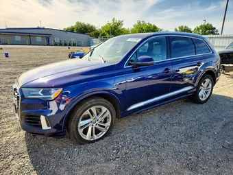 2021 Audi Q7 WA1LXAF74MD000756