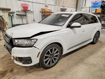 2017 Audi Q7 WA1VABF71HD025037