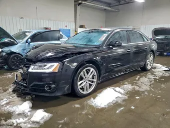 2017 Audi A8 WAU44AFD6HN000781