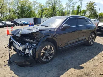 2021 Audi e-tron WA1AAAGEXMB020642