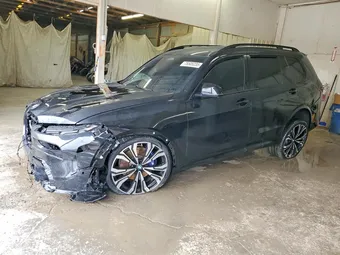 2024 BMW X7 5UX33EM04R9T46247
