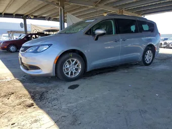 2021 Chrysler Voyager 2C4RC1DG8MR555060