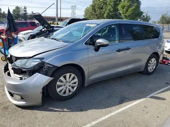 2019 Chrysler Pacifica 2C4RC1AG9KR643911 Lot 79939175