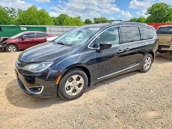 2017 Chrysler Pacifica 2C4RC1EG3HR757695 Lot 50249996