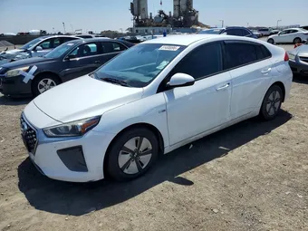 2020 Hyundai Ioniq Hybird KMHC65LCXLU186055