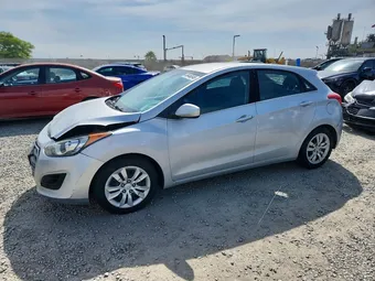 2017 Hyundai Elantra KMHD35LH3HU361777