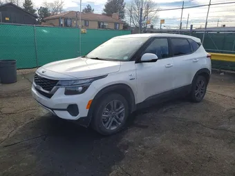 2021 Kia Seltos KNDEPCAA6M7102975
