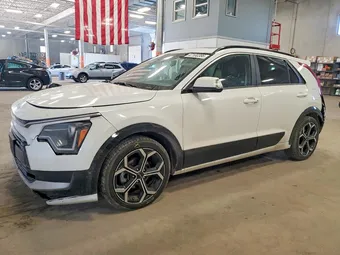 2023 Kia Niro KNDCR3LE1P5046705