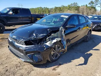 2024 Kia Forte 3KPF24AD1RE811646 Lot 74784325