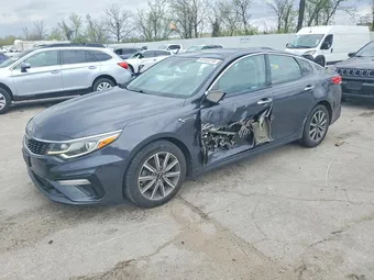 2019 Kia Optima 5XXGT4L38KG326844 Lot 48152276