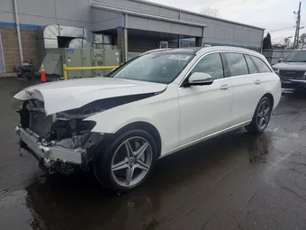 2019 Mercedes-Benz E-Class WDDZH6JB2KA525969