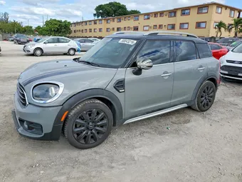 2018 Mini Countryman WMZYS7C3XJ3F44360