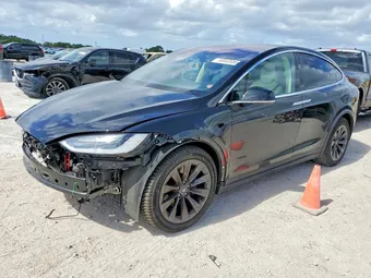 2018 Tesla Model X 5YJXCAE28JF102333 Lot 50643556