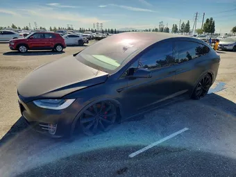 2019 Tesla Model X 5YJXCBE48KF186792 Lot 98998405