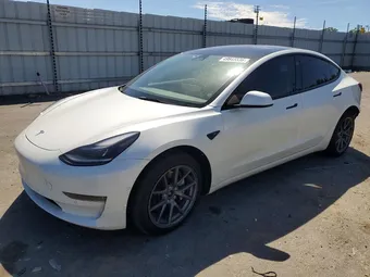 2022 Tesla Model 3 5YJ3E1EB9NF327665 Lot 49845536