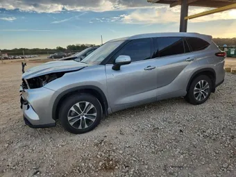2021 Toyota Highlander 5TDGZRBH0MS547722 Lot 92843345