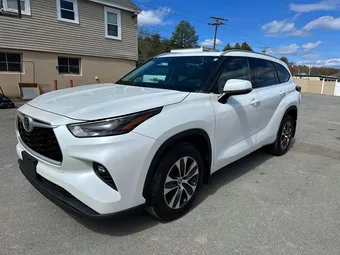 2022 Toyota Highlander 5TDGZRBH8NS560185 Lot 49934486