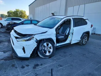 2025 Toyota RAV4 2T3W1RFV0SC311295 Lot 50694856
