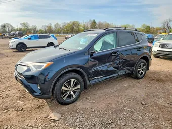 2018 Toyota RAV4 2T3RFREV4JW819380 Lot 49905506