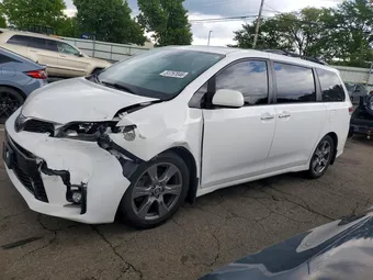 2018 Toyota Sienna 5TDXZ3DC4JS933683 Lot 51757046