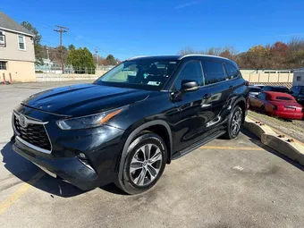 2022 Toyota Highlander 5TDGZRBH3NS229269 Lot 47682636