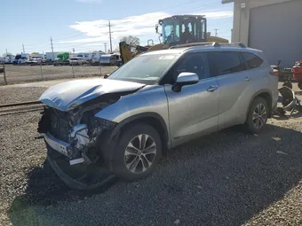 2023 Toyota Highlander 5TDKBRCH8PS133492 Lot 48479516