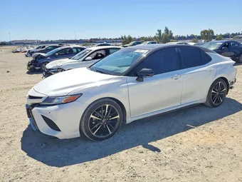 2018 Toyota Camry 4T1B61HK8JU106253 Lot 61340726