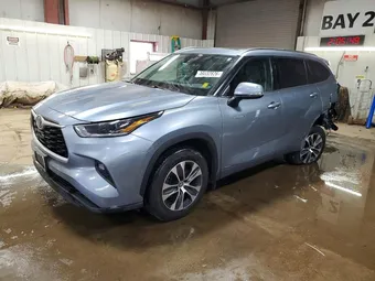 2021 Toyota Highlander 5TDHBRCHXMS068117 Lot 46032826