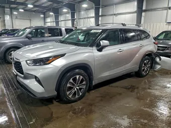 2022 Toyota Highlander 5TDHBRCH4NS551460 Lot 96769645