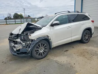 2018 Toyota Highlander 5TDJZRFH0JS845621 Lot 48032776