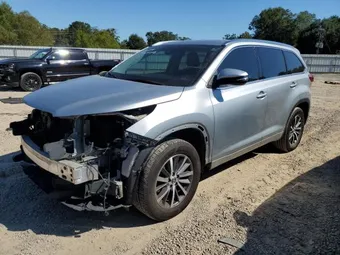 2017 Toyota Highlander 5TDKZRFH8HS526255 Lot 82350555