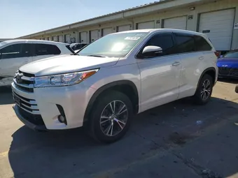 2018 Toyota Highlander 5TDZZRFH7JS286314 Lot 50554676