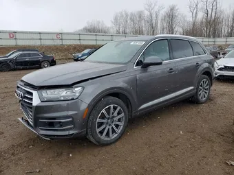 2019 Audi Q7 WA1LAAF78KD010060