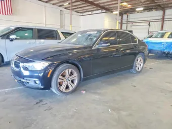 2017 BMW 3 Series WBA8B9G33HNU56376