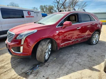 2019 Cadillac XT5 1GYKNGRS8KZ180232