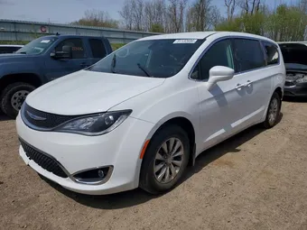 2018 Chrysler Pacifica 2C4RC1FG3JR279248 Lot 51132696