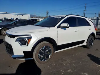 2025 Kia Niro EV KNDCR3L11S5142968 Lot 47047406