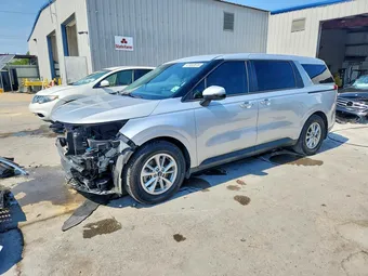 2023 Kia Carnival LX Seat KNDNB4H38P6233881