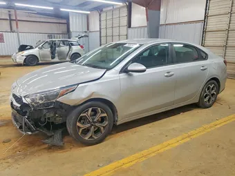 2019 Kia Forte 3KPF24AD3KE108359 Lot 79362405