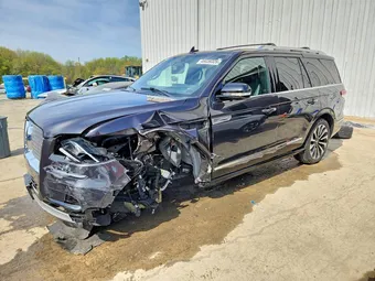 2026 Lincoln Navigator 5LMJJ2LT3NEL01092