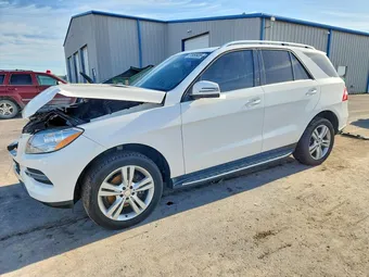 2015 Mercedes-Benz M-Class 4JGDA5HB8FA523430
