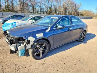 2020 Mercedes-Benz A-Class W1K3G4FB9LW047334